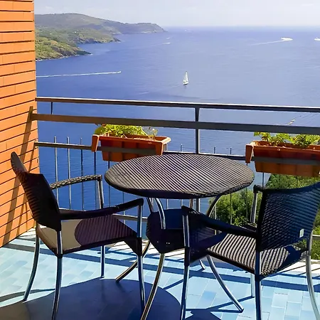 Hotel Hotiday Collection - Porto Azzurro
