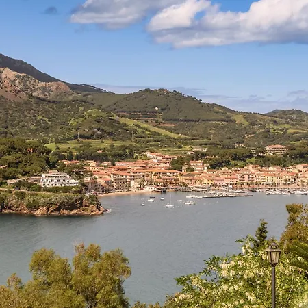 Hotiday Collection - Porto Azzurro קאפוליברי