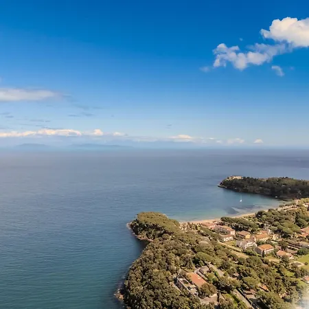 Hotiday Collection - Porto Azzurro Hotel 4*