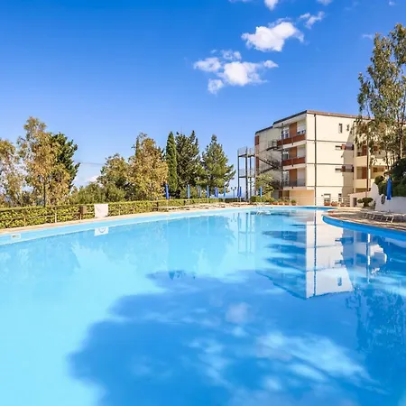 מלון Hotiday Collection - Porto Azzurro קאפוליברי